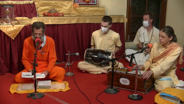 Bhajan evening from Jadan Ashram